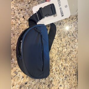 Modern Black Steve Madden Crossbody Bag